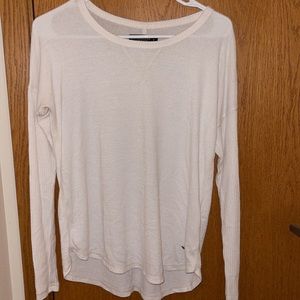 Abercrombie cute white breathable sweater